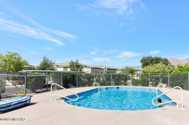 Community Pool view 2 Mona Lisa