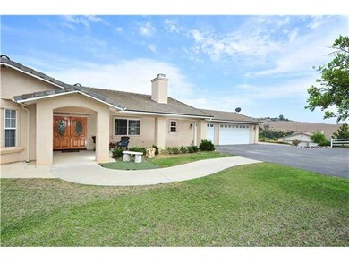 31430 Rodriguez Rd, Escondido, CA 92026 - photo 2