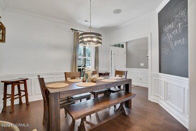 8711RamsburyWay-09