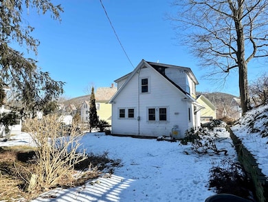 3 Forest St, Bellows Falls, VT 05101 - photo 3