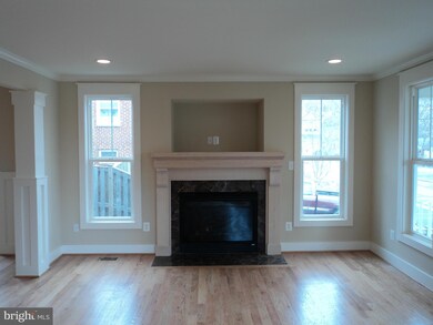 311 Walnut St, Falls Church, VA 22046 - photo 6