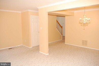 15 Hunting Horn Cir, Reisterstown, MD 21136 - photo 4