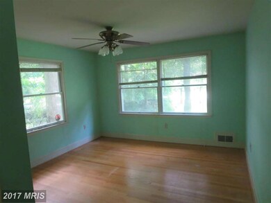 102 Spruce Ln, Annapolis, MD 21403 - photo 4