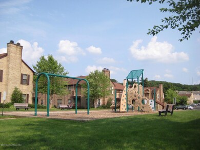 114 Wellington Place unit 114, Matawan, NJ 07747 - photo 4