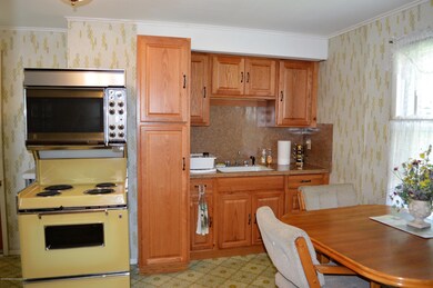 617 Ferdinand St, Scranton, PA 18508 - photo 5