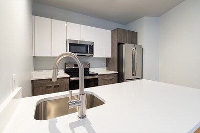 145 Munroe St unit 202, Lynn, MA 01901 - photo 4