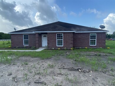 20017 Sanchez Rd, Alvin, TX 77511 - photo 2