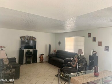 BEDF53FF-AA02-4272-9CB3-14154739C7A2