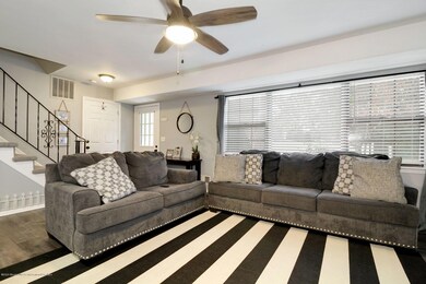 006_200_Ravenwood_Blvd_309668_577901