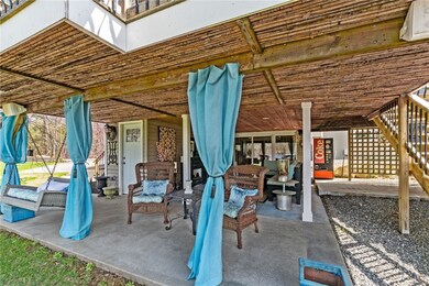 96 Lake View Dr, Chepachet, RI 02814 - photo 4