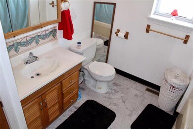 1559 E 9th St, Bethlehem, PA 18015 - photo 3