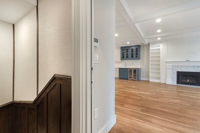 189 Babcock St unit 2, Brookline, MA 02446 - photo 5