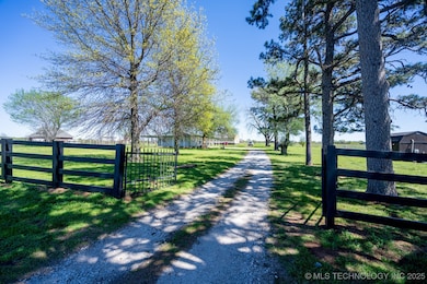 15400 S Highway 64, Warner, OK 74469 - photo 2