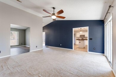 1213 Northview Dr-028
