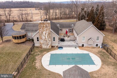 608 Torytown Rd, Bunker Hill, WV 25413 - photo 7