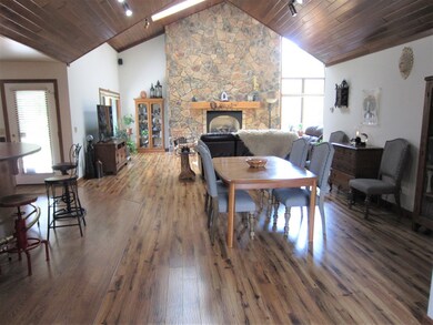 959 Freeway Cir, Mansfield, OH 44903 - photo 3