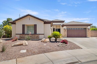 2-web-or-mls-1990-e-yellowstone-pl