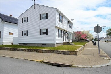 12 Cute St, Pawtucket, RI 02860 - photo 2