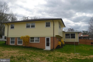 14304 Blackmon Dr, Rockville, MD 20853 - photo 6