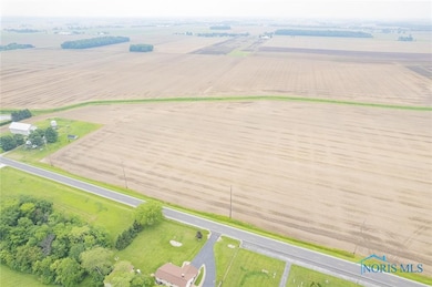 11883 Sylvania-Metamora Rd, Berkey, OH 43504 - photo 4