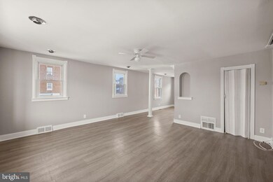 4301 Chippendale Ave, Philadelphia, PA 19136 - photo 5