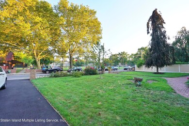 61 Delafield Place, Staten Island, NY 10310 - photo 3