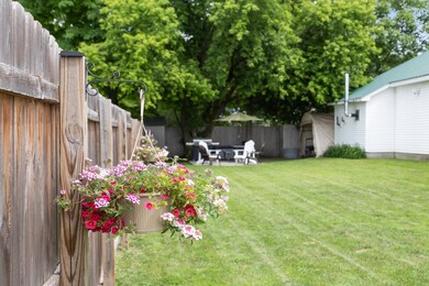 2 Mackey St, Milton, VT 05468 - photo 7