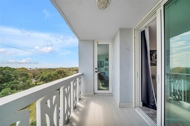 Harding Hall Condominium unit 607, Miami Beach, FL 33141 - photo 6