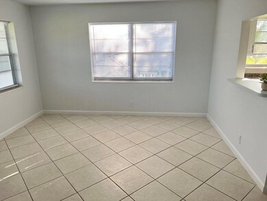 162 Camden G, West Palm Beach, FL 33417 - photo 7