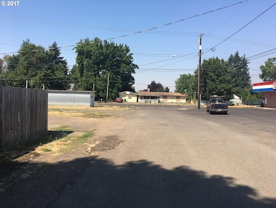 3835 River Rd, Eugene, OR 97404 - photo 5