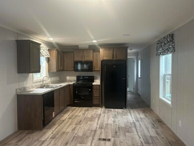 45 Crystal Springs Way, Somersworth, NH 03878 - photo 7