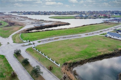 4000 Marina Villa Dr E, Slidell, LA 70461 - photo 3