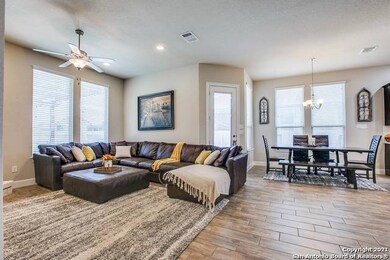 10547 Far Reaches Ln, Helotes, TX 78023 - photo 6