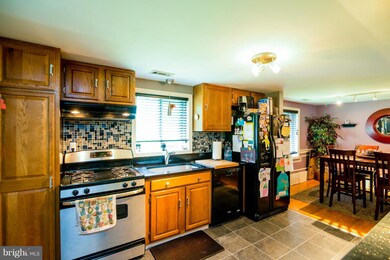 705 Tritapoe Dr, Knoxville, MD 21758 - photo 3