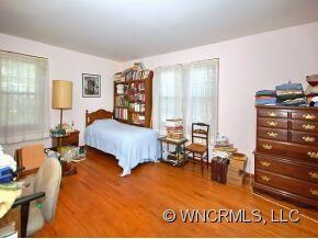Spacious master bedroom