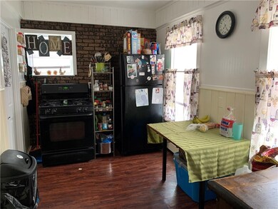 36 Wilson Ave, Woonsocket, RI 02895 - photo 6