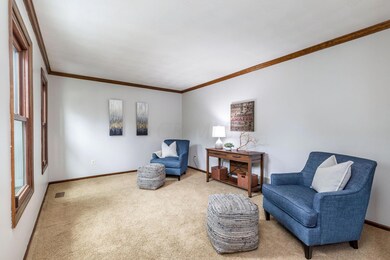 2019-10-07 234 W Campus View Blvd 21