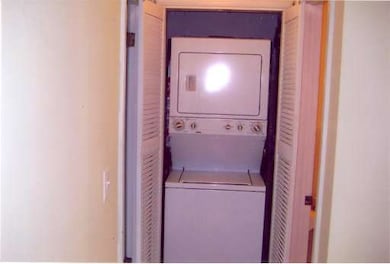 36 Hadley Village Rd, South Hadley, MA 01075 - photo 4