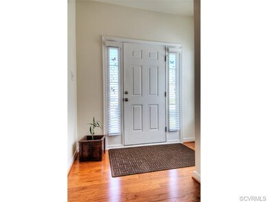 Large Welcoming Foyer