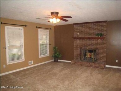 8105 Rome Beauty Way, Louisville, KY 40228 - photo 4