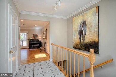 6512 Lakeview Dr, Falls Church, VA 22041 - photo 3