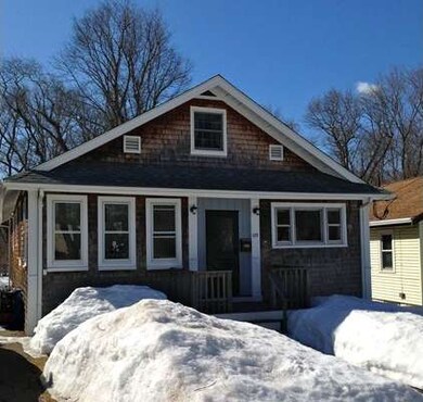 177 Roosevelt Rd, Weymouth, MA 02188 - photo 2