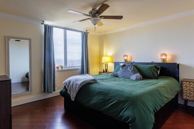 2022-0207-Nevans-PinnacleCondo012