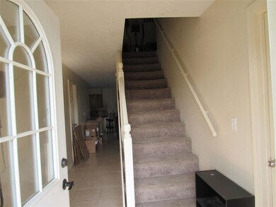 2820 N Milton St, Muncie, IN 47303 - photo 3