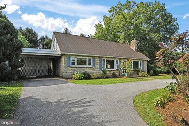 806 E Main St, Mount Joy, PA 17552 - photo 4