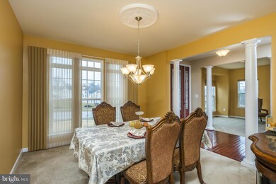 4894 Royal Coachman Dr, Elkridge, MD 21075 - photo 5