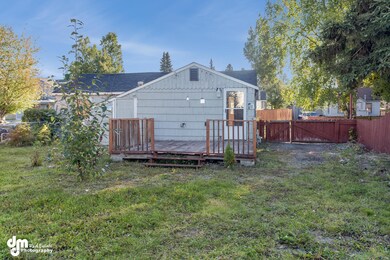 3404 Oregon Dr Anchorage AK-large-008-11