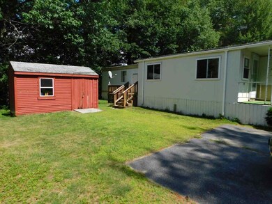 30 Periwinkle Dr, Rochester, NH 03868 - photo 3