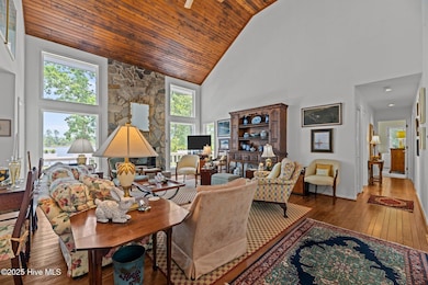 4105 Schooner Cir