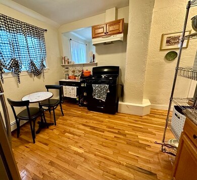 19 Phillips St unit 2, Weymouth, MA 02188 - photo 3